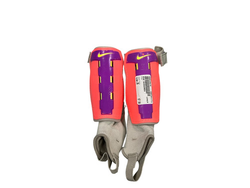 Vist Large View of Product Image Which is Used Nike Soccer Shin Guards Youth Pink Junior