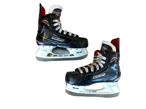 Vist Large View of Product Image Which is Used Bauer VAPOR Youth Hockey Skate Youth 13.5