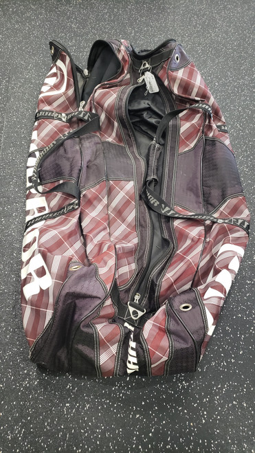 Vist Large View of Product Image Which is Used Warrior Player Carry Bag Maroon 11849-S000030083