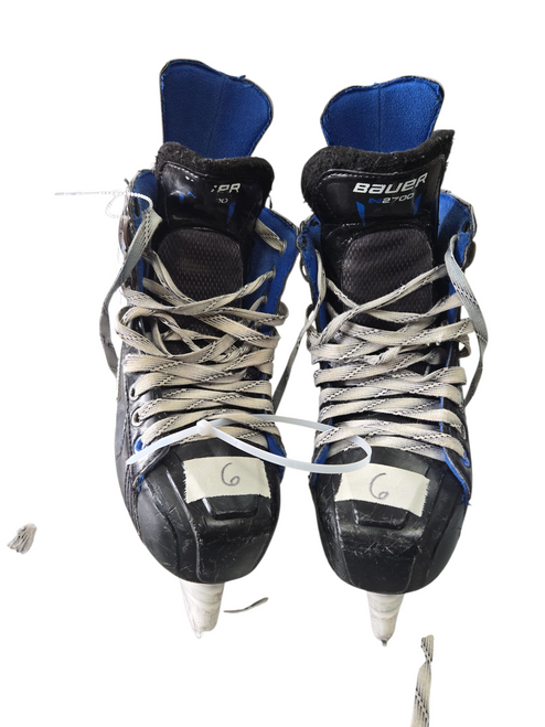 Vist Large View of Product Image Which is Used Bauer NEXUS 2700 Senior Hockey Skate Senior 6 11617-S000329094