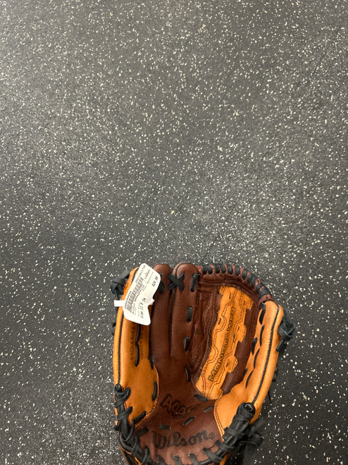 Vist Large View of Product Image Which is Used Wilson A0442FP115 BB/SB Glove LH Throw Brown 11 1/2"