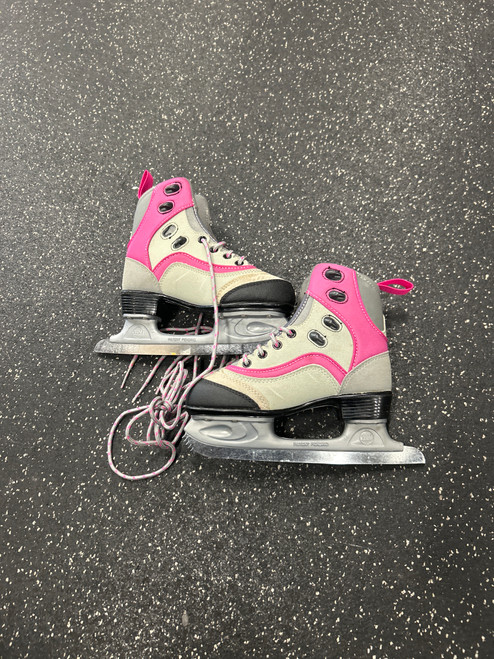 Vist Large View of Product Image Which is Used CCM JAMIE GIRL Girls Figure Skate Grey Junior 01