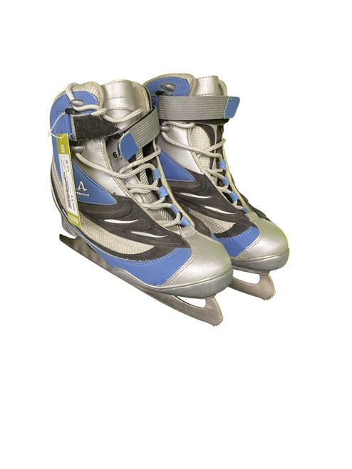 Used AMERICAN COUGAR Womens Softboot Skate Royal Blue Senior 6 11798-S000036745 Vist Large View of Product Image Which is Used AMERICAN COUGAR Womens Softboot Skate Royal Blue Senior 6