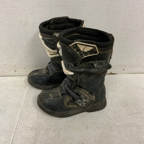 Vist Large View of Product Image Which is Used FLY RACING MAVERIK Junior Boots Black Youth 12.0
