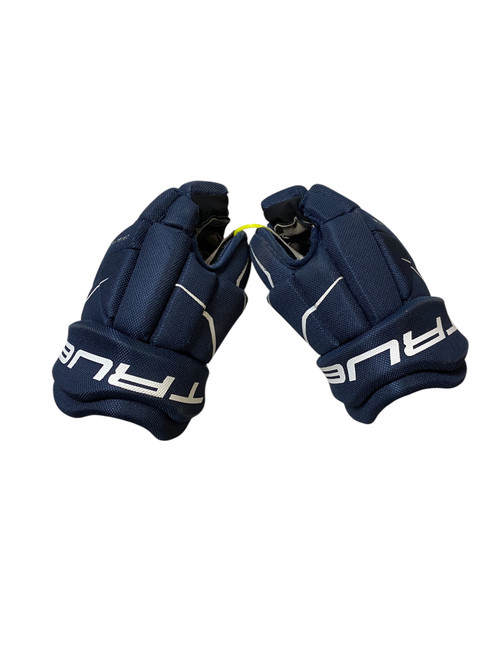 Vist Large View of Product Image Which is Used True CATALYST Junior Gloves Navy Blue 9"