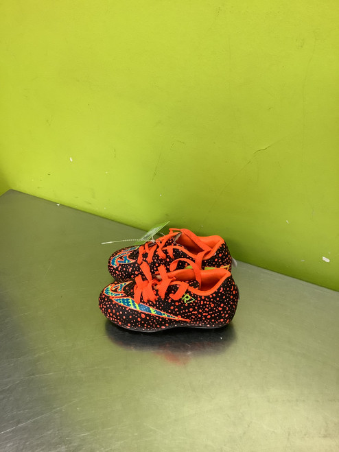 Vist Large View of Product Image Which is Used Nike CR7 Soccer Cleats Orange Youth 13.0 11686-S000044811