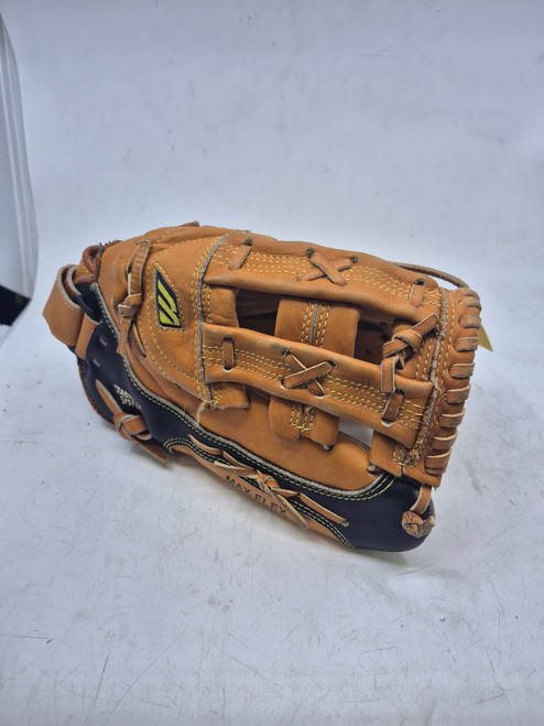 Vist Large View of Product Image Which is Used Mizuno M2 1395 BB/SB Glove RH Throw Brown 13" 10589-S000416578