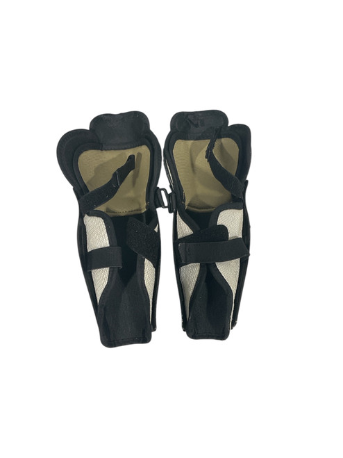 Vist Large View of Product Image Which is Used Reebok SC8710 Junior Shin Guards Black 9" 11847-S000028130