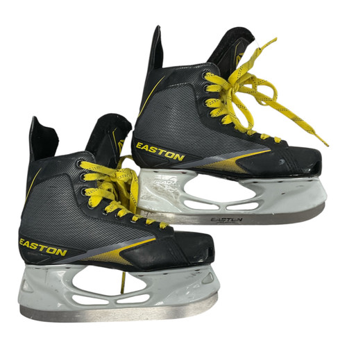 Vist Large View of Product Image Which is Used Easton 55S Junior Hockey Skate Junior 04 11362-S000161765