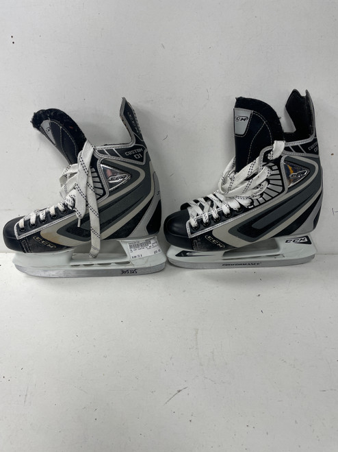 Vist Large View of Product Image Which is Used CCM CUSTOM 01 Intermediate Hockey Skate Intermediate 6.0 11891-S000305125