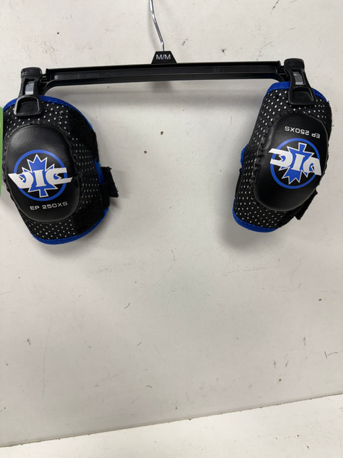 Vist Large View of Product Image Which is Used Vic 250XS Youth Elbow Pads XS 11891-S000305133