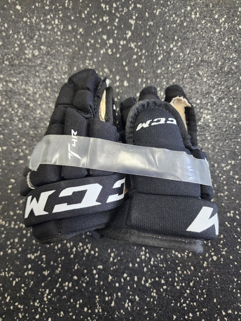 Vist Large View of Product Image Which is Used CCM T4R Youth Gloves Black 9"