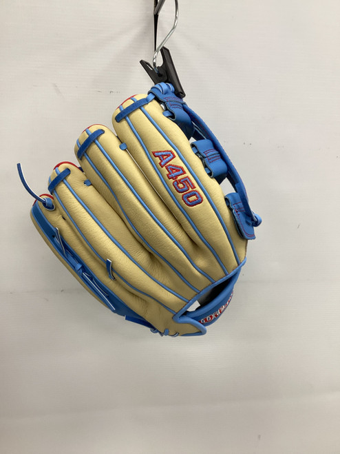 Vist Large View of Product Image Which is Used Wilson A450 BB/SB Glove RH Throw Black 12" 11851-S000035497
