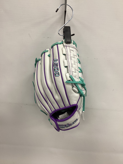 Vist Large View of Product Image Which is Used Wilson A500 SIREN RH Throw Fastpitch Gloves White 11 3/4" 11851-S000035504