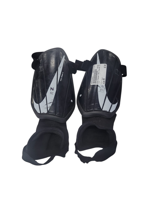 Vist Large View of Product Image Which is Used Nike Soccer Shin Guards Junior Black MD 11708-S000181611