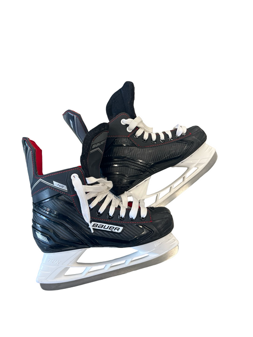 Vist Large View of Product Image Which is Used Bauer NS Junior Hockey Skate Junior 06 11682-S000118518