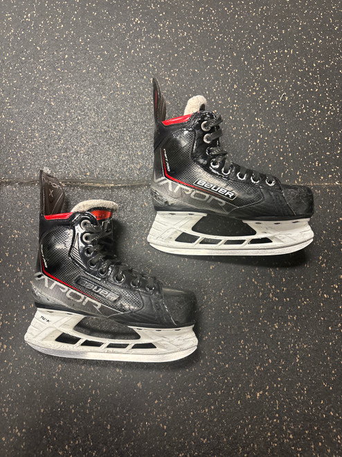 Vist Large View of Product Image Which is Used Bauer VAPOR SHIFT PRO Youth Hockey Skate Youth 13.5 11774-S000082266