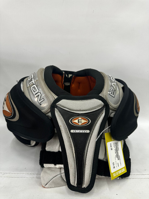 Vist Large View of Product Image Which is Used Easton SPINE TEC Junior Shoulder Pads SM