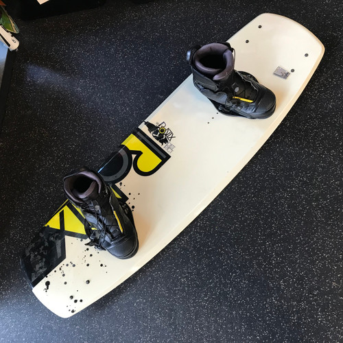 Vist Large View of Product Image Which is Used RONIX DISTRICT 143 Wakeboard Yellow 143 cm