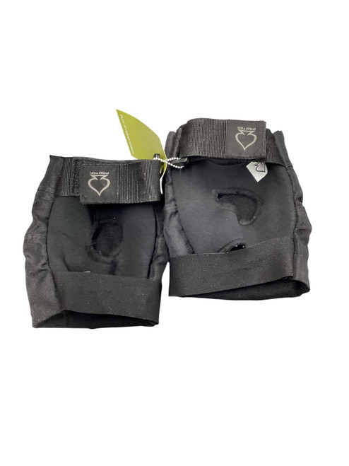 Vist Large View of Product Image Which is Used Pro-Tec Inline Kneepads Adult