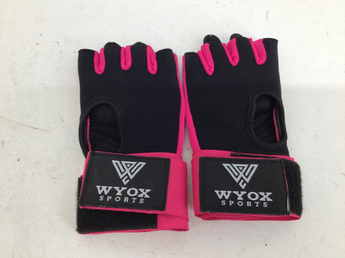 Used SR SM BOXING GLOVES Boxing Gloves Pink SM 11752-S000068028 Vist Large View of Product Image Which is Used SR SM BOXING GLOVES Boxing Gloves Pink SM