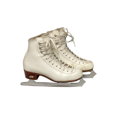 Vist Large View of Product Image Which is Used Riedell FIGURE SKATE Girls Figure Skate White Junior 02.5