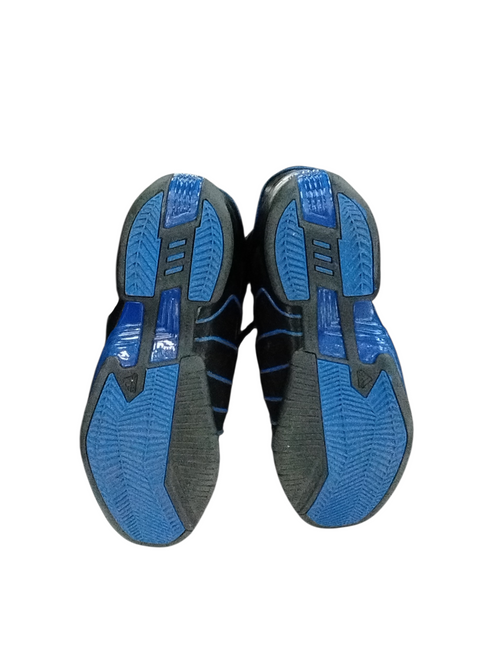Vist Large View of Product Image Which is Used Adidas Basketball Shoes M Black Senior 10.5