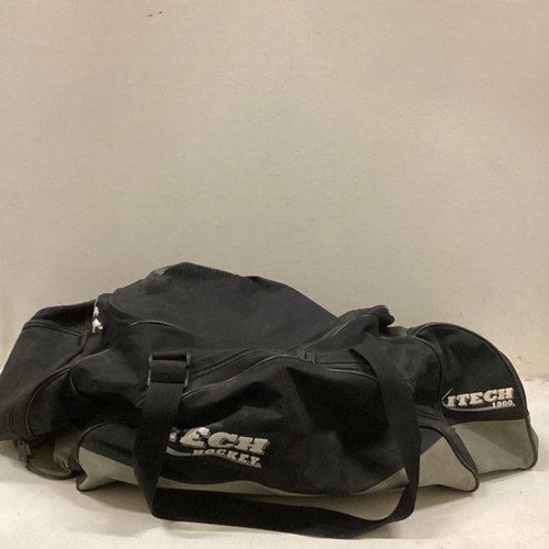 Vist Large View of Product Image Which is Used Itech Sr Hockey Carry Black