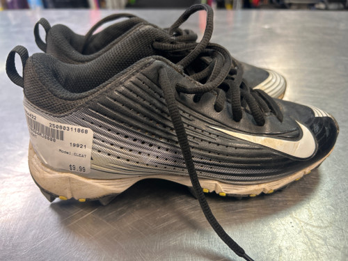 Vist Large View of Product Image Which is Used Nike CLEAT BB/SB Cleats Black Junior 01