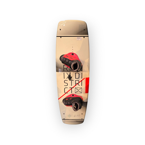 Vist Large View of Product Image Which is Used RONIX DISTRICT 134cm wakeboard w/ RONIX bindings