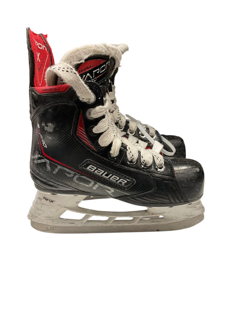 Vist Large View of Product Image Which is Used Bauer VAPOR 3X PRO Y 13 Youth Hockey Skate Youth 13.0