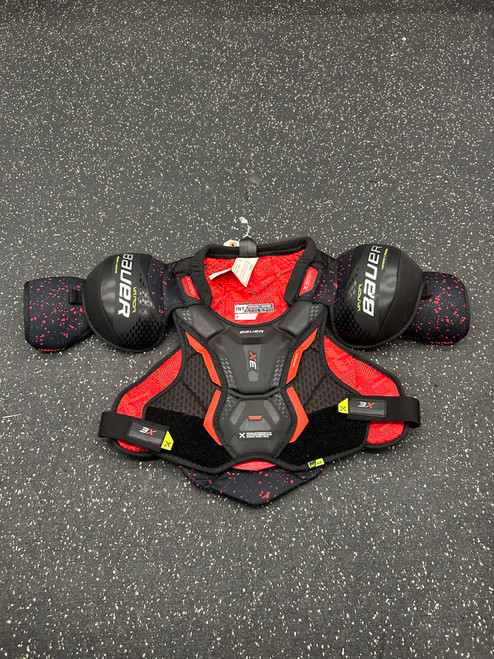 Vist Large View of Product Image Which is Used Bauer 3X Intermediate Shoulder Pads MD 11162-S000433355