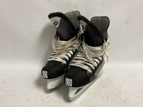 Vist Large View of Product Image Which is Used CCM POWERLINE 550 Junior Hockey Skate Junior 04 11855-S000188931