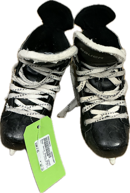 Vist Large View of Product Image Which is Used Bauer SUPEREME ONE 20 Junior Hockey Skate Junior 01 11897-S000148872