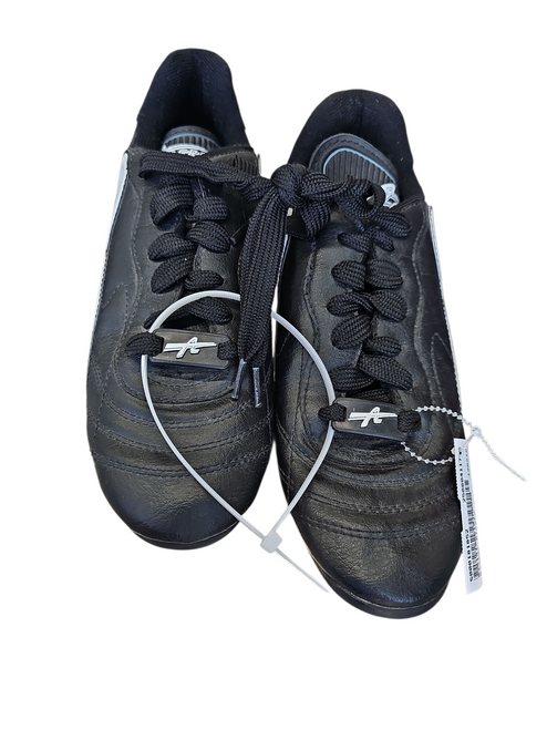 Vist Large View of Product Image Which is Used Soccer Cleats Black Senior 8
