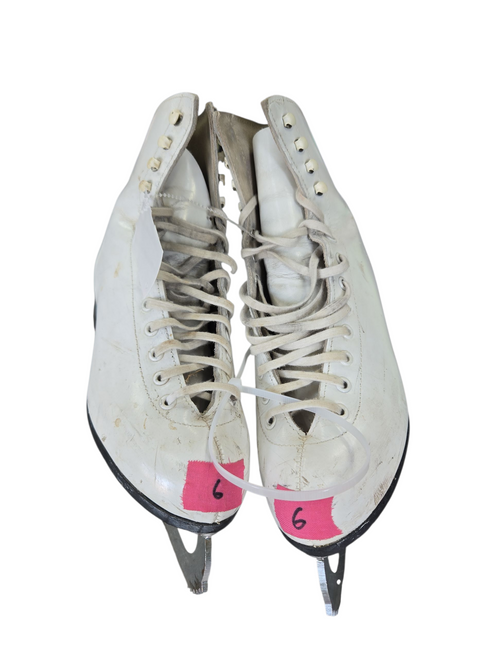 Vist Large View of Product Image Which is Used Riedell WomensFigure Skate White Senior 6