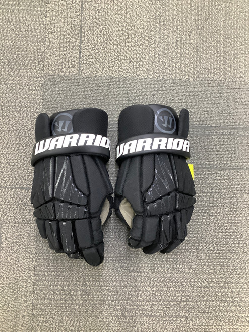 Vist Large View of Product Image Which is Used Warrior BLK Lacrosse Gloves Junior Black 9"