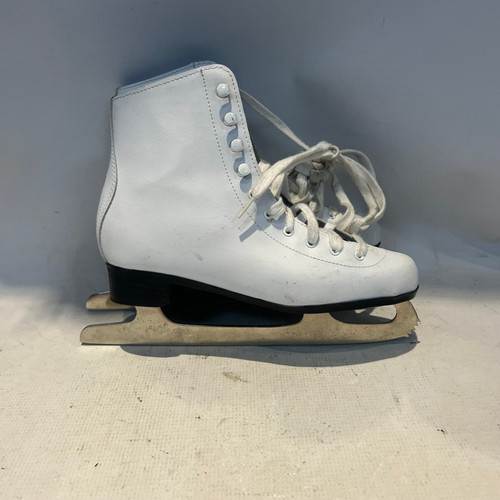 Vist Large View of Product Image Which is Used DBX WomensFigure Skate White Senior 7