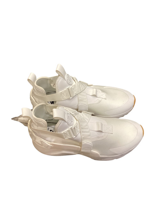 Vist Large View of Product Image Which is Used Nike Running/X-Train Shoes W