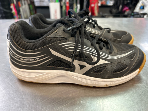 Used Mizuno VB Shoes Adult Black Senior 7.5 11868-S000064497 Vist Large View of Product Image Which is Used Mizuno VB Shoes Adult Black Senior 7.5