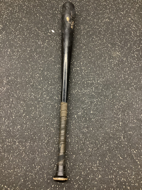 Vist Large View of Product Image Which is Used Louisville Slugger M9 P72 BB/SB Wood Bat 31"