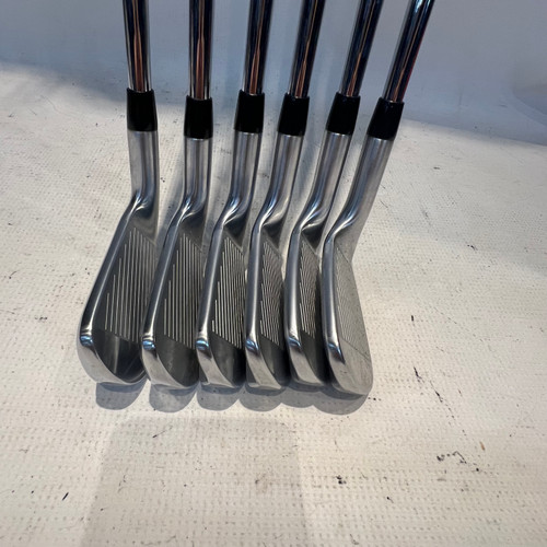 Vist Large View of Product Image Which is Used Titleist T150 Mens Iron Set RH 4I-9I