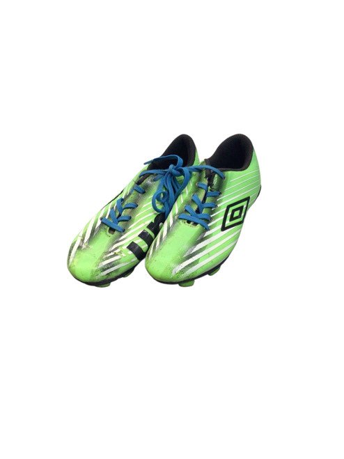 Vist Large View of Product Image Which is Used Umbro Soccer Cleats Green Youth 12.0