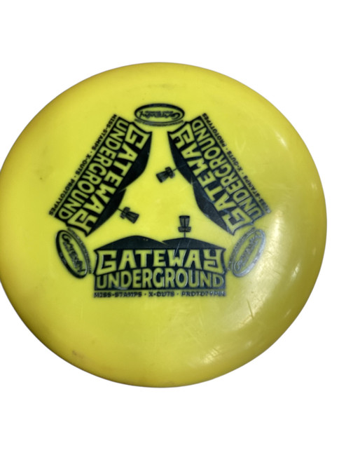 Vist Large View of Product Image Which is Used Gateway GATEWAY UNDERGROUND Disc Golf Putter Yellow