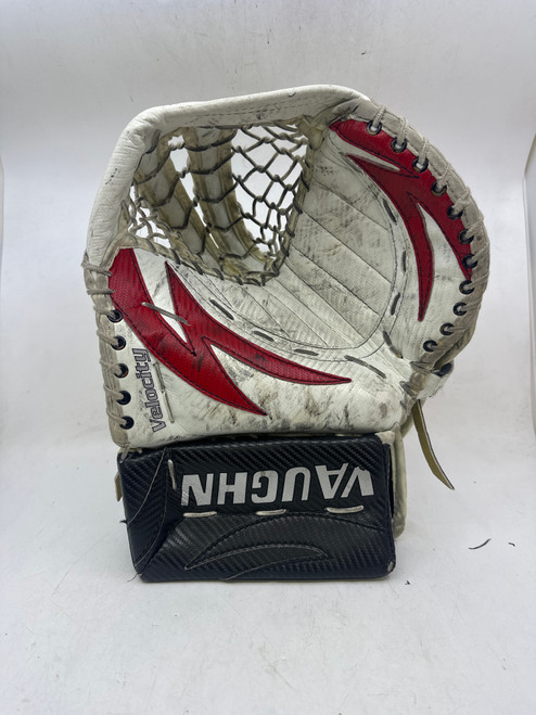 Used Vaughn VELOCITY 7300 Junior Goalie Catcher Black 10589-S000417096 Vist Large View of Product Image Which is Used Vaughn VELOCITY 7300 Junior Goalie Catcher Black