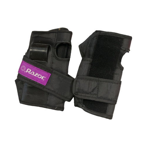 Vist Large View of Product Image Which is Martial Arts Gloves Black MD
