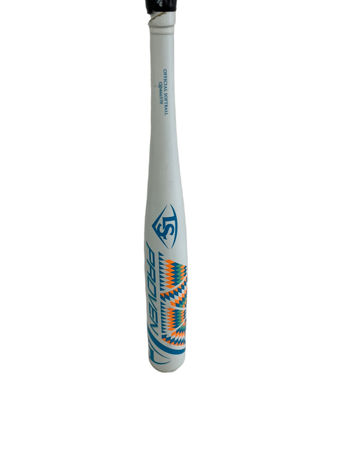 Vist Large View of Product Image Which is Used Louisville Slugger Proven 29/16 Fastpitch Softball Bat
