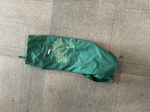Vist Large View of Product Image Which is Used Yoga Mat Bag Green