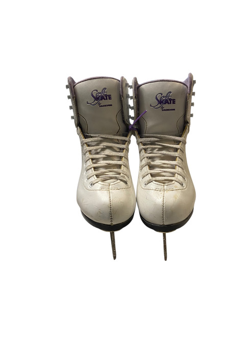 Vist Large View of Product Image Which is Used Jackson SOFT SKATE WomensFigure Skate White Senior 5
