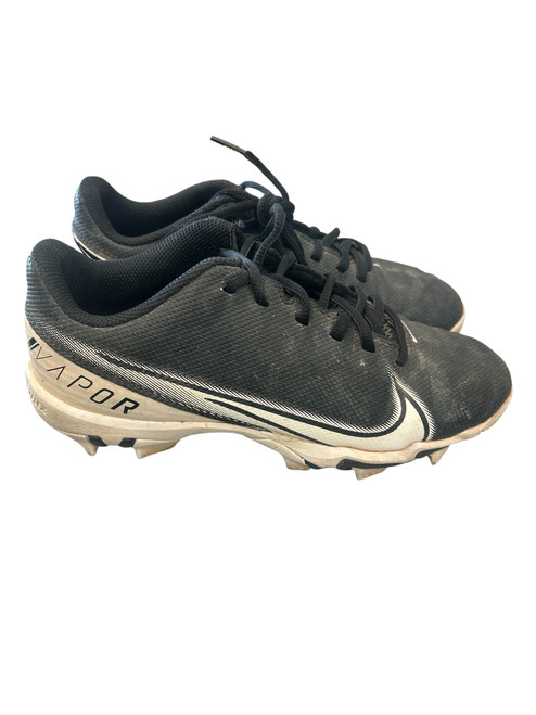 Vist Large View of Product Image Which is Used Nike VAPOR BB/SB Cleats Black And White Junior 04.5